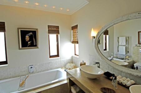 Aquavit Guest House Plettenberg Bay Bagian luar foto